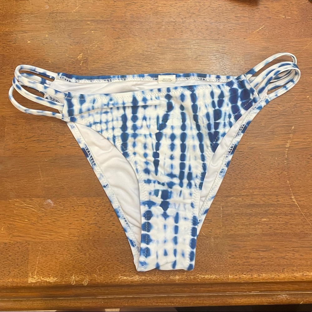Bathing suit bottoms